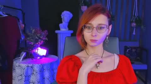 Orianna -  Hi Im into geek culture cosplay crafting LARP games. Shall we play DnD online show from 12-11-24, 06:52