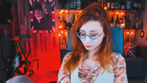 Orianna -  Hi Im into geek culture cosplay crafting LARP games. Shall we play DnD online show from 12-29-24, 04:40