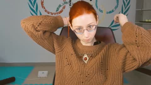 Orianna -  Hi Im into geek culture cosplay crafting LARP games. Shall we play DnD online show from 01-19-25, 09:01