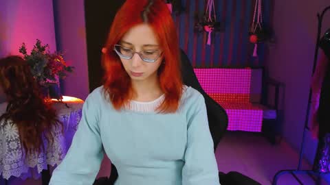 Orianna -  Hi Im into geek culture cosplay crafting LARP games. Shall we play DnD online show from 02-01-25, 02:24