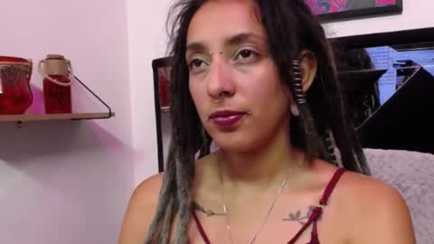 Snapshot of orianna_bodmod chatting on 01-17-25, 11:18 ORIANNA online show from 01-17-25, 11:18