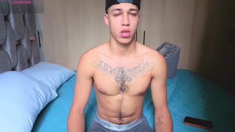 Orionblaze 69  online show from 12-05-25, 06:59