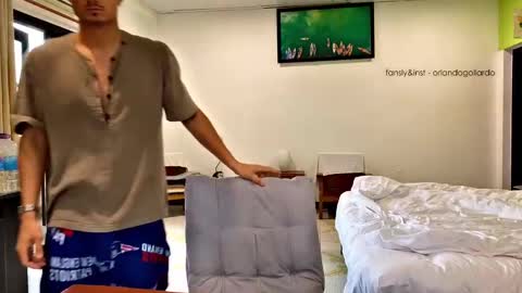 Fansly and Instagram -  online show from 02-02-26, 07:51