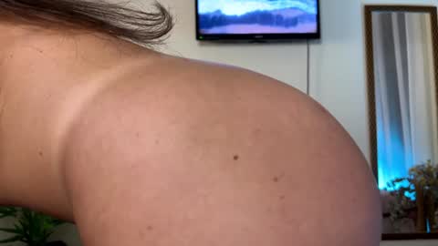 Mary online show from 01-20-25, 07:14