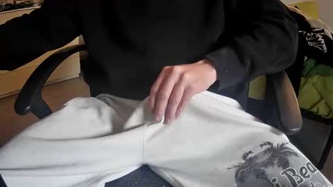 Oroborus online show from 10-30-25, 01:12