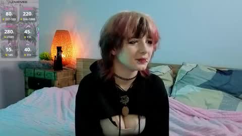 Ashley online show from 10-10-25, 05:56