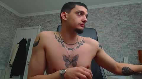 OscarGriffin online show from 02-13-25, 07:03