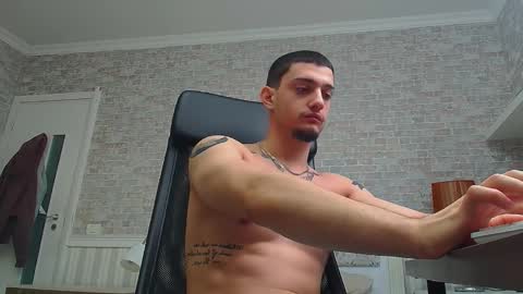 OscarGriffin online show from 02-14-25, 06:23