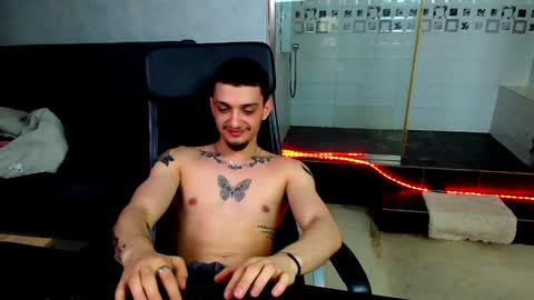 OscarGriffin online show from 02-22-25, 03:14