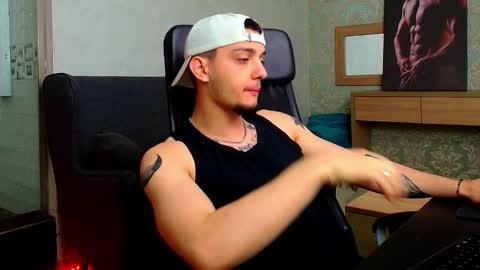 OscarGriffin online show from 03-12-25, 06:18