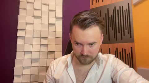 Snapshot of oscarsavage chatting on 01-29-25, 01:58 Oscar Steel Savage online show from 01-29-25, 01:58