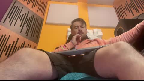 Snapshot of oscarsavage chatting on 02-02-25, 09:34 Oscar Steel Savage online show from 02-02-25, 09:34