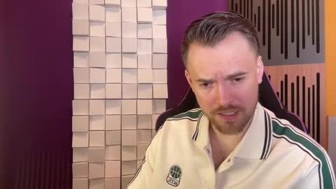 Snapshot of oscarsavage chatting on 02-17-25, 05:53 Oscar Steel Savage online show from 02-17-25, 05:53