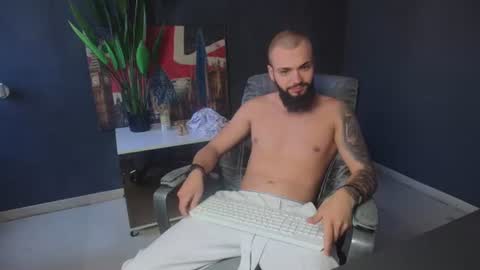 OscarWills online show from 06-18-26, 09:14