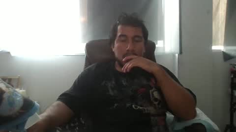 Snapshot of oscaryn_martell chatting on 02-27-25, 12:02 oscaryn_martell online show from 02-27-25, 12:02