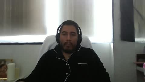 Snapshot of oscaryn_martell chatting on 09-21-25, 03:57 oscaryn_martell online show from 09-21-25, 03:57