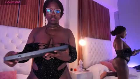 Oshun online show from 09-16-25, 04:24