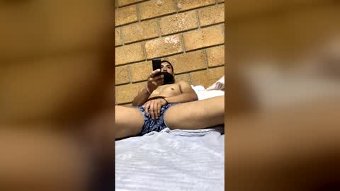 Snapshot of oso13329 chatting on 04-07-26, 01:17 Os Osorioms online show from 04-07-26, 01:17