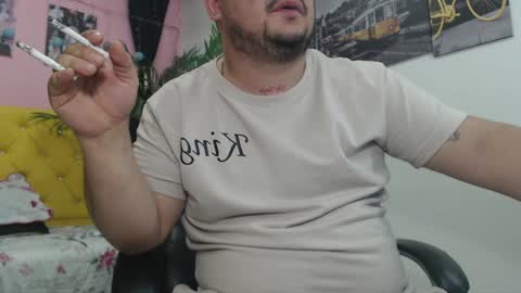 Bear Gael online show from 12-23-24, 05:43