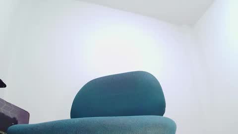 Bear Gael online show from 11-15-25, 06:37