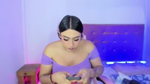 Snapshot of osoriomariaf chatting on 12-26-24, 01:21 Maria online show from 12-26-24, 01:21