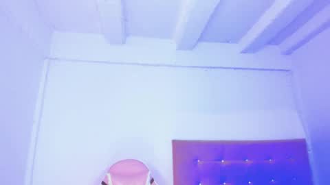 Snapshot of osoriomariaf chatting on 02-11-25, 02:13 Maria online show from 02-11-25, 02:13