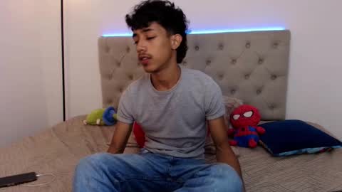 ostin 18hot online show from 10-13-25, 03:06