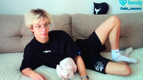 Ostin online show from 02-23-25, 06:49