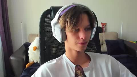 Ostin online show from 09-18-25, 09:44