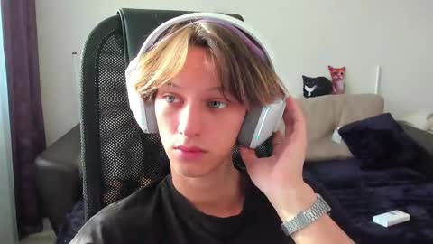 Ostin online show from 09-27-25, 11:04