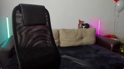 Ostin online show from 01-14-26, 07:14