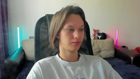Ostin online show from 05-04-26, 05:03