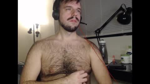 Snapshot of otterpussy chatting on 12-20-24, 06:29 OtterPussy online show from 12-20-24, 06:29