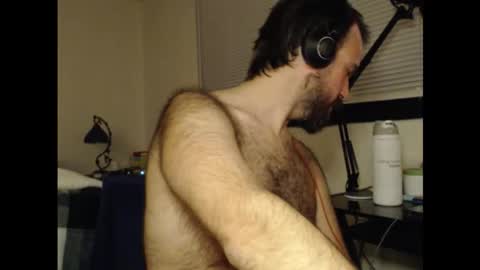 Snapshot of otterpussy chatting on 10-18-25, 03:20 OtterPussy online show from 10-18-25, 03:20