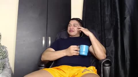 Snapshot of otto_stud chatting on 10-20-25, 03:51 otto_stud online show from 10-20-25, 03:51