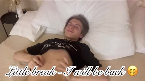 Otto online show from 09-14-25, 03:27