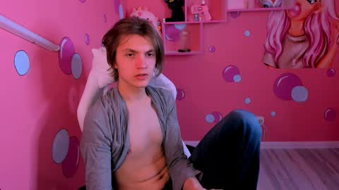 Otto online show from 09-21-25, 03:30