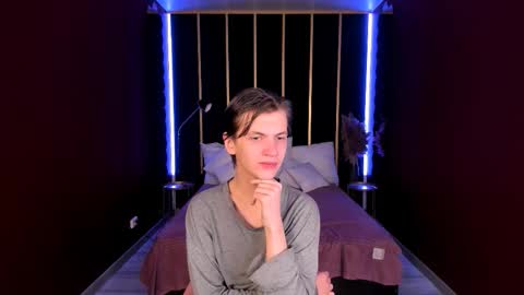 Otto online show from 10-17-25, 09:17