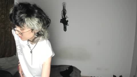 Snapshot of ottoyan_ chatting on 02-22-25, 10:20 Otto 3 online show from 02-22-25, 10:20