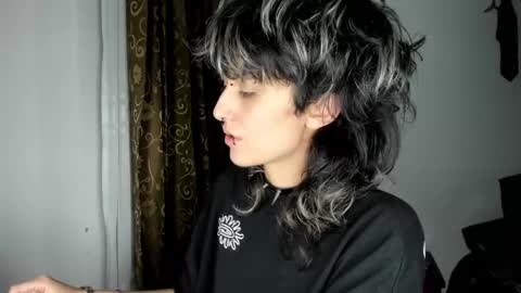 Snapshot of ottoyan_ chatting on 09-10-25, 03:06 Otto 3 online show from 09-10-25, 03:06