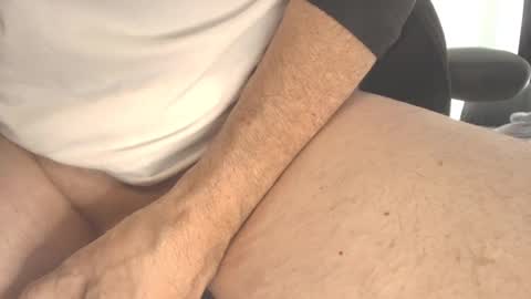 Snapshot of oufff0666 chatting on 02-18-26, 06:15 OUFFFF066 online show from 02-18-26, 06:15