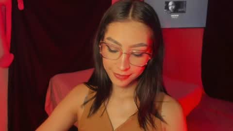Snapshot of ounla_sweet chatting on 07-14-26, 03:55 ounla sweet online show from 07-14-26, 03:55