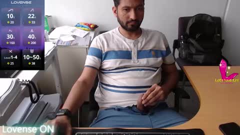 Snapshot of outdoornakedguy11_007 chatting on 01-12-25, 09:40 outdoornakedguy11_007 online show from 01-12-25, 09:40