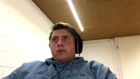 Snapshot of outflayd chatting on 11-25-25, 03:12 outflayd online show from 11-25-25, 03:12