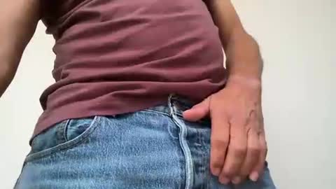 Snapshot of over50dad chatting on 04-15-26, 01:51 Over50Dad online show from 04-15-26, 01:51