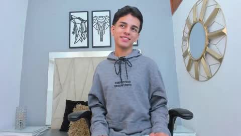 Snapshot of owen__johnson chatting on 09-12-25, 11:43 Owen Johnson online show from 09-12-25, 11:43
