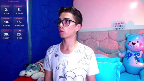 Owen  Independent model  online show from 02-07-25, 02:47