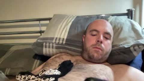 Owen2022 online show from 04-30-26, 06:20