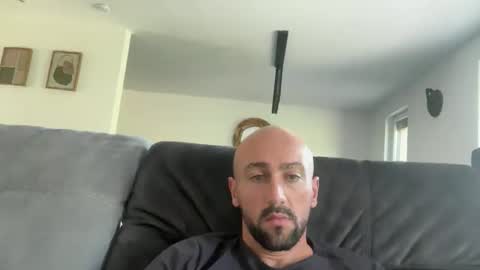 oxlade59 online show from 10-08-25, 01:09