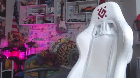 Mike online show from 03-04-25, 01:59